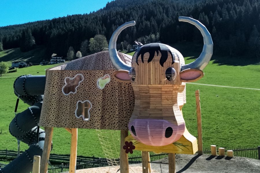 Playground cow Toni